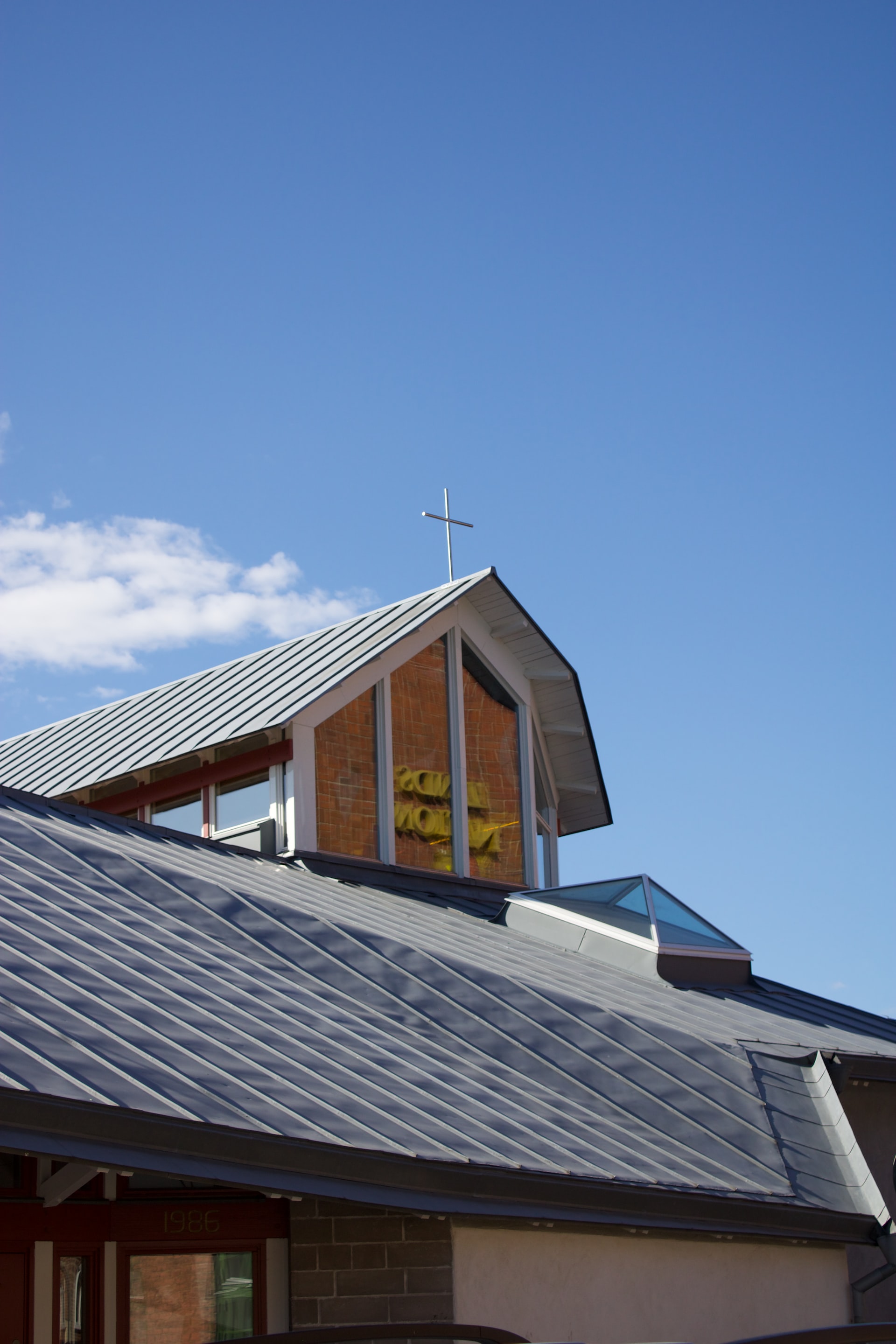 The Benefits of Installing a Metal Roof in Toronto